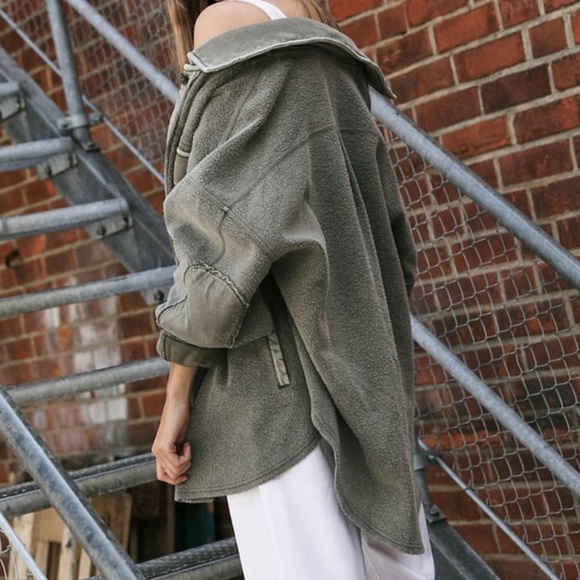 Free People Ruby Jacket oversized shacket - Picture 3 of 10